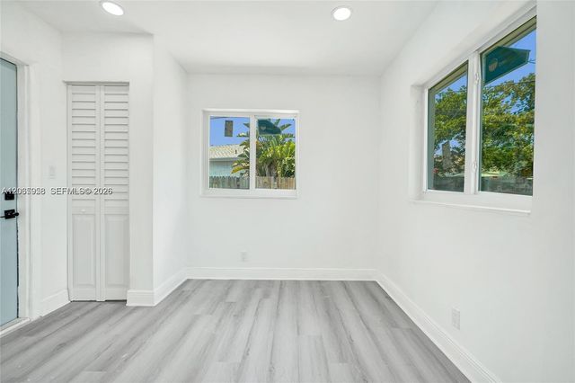 2343 NW 28th Street 1, Oakland Park, FL 33311