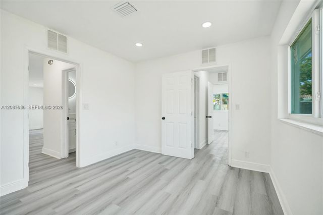 2343 NW 28th Street 1, Oakland Park, FL 33311