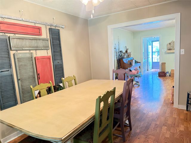 619 E 12th Street, Bonham, TX 75418