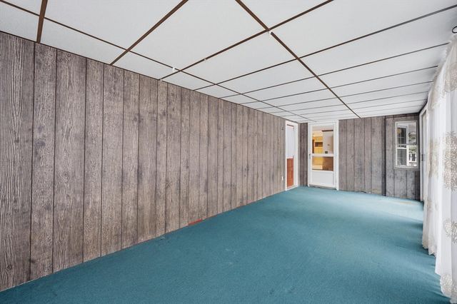 52 Vicksburg Circle, Holden, MA 01520