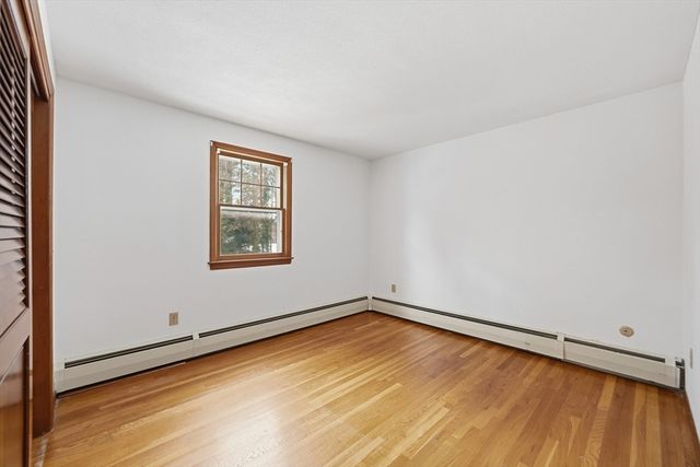 52 Vicksburg Circle, Holden, MA 01520