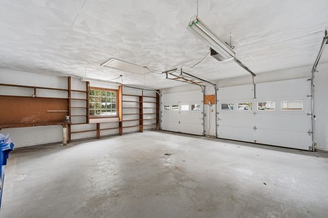 52 Vicksburg Circle, Holden, MA 01520