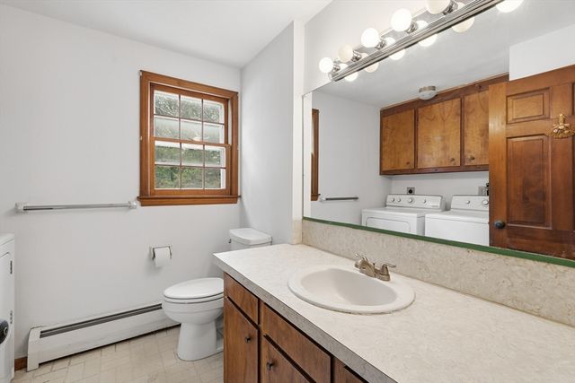 52 Vicksburg Circle, Holden, MA 01520