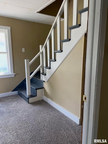 1401 S 14TH Street, Pekin, IL 61554