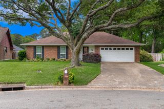 2505 Danfield Court, Shreveport, LA 71119