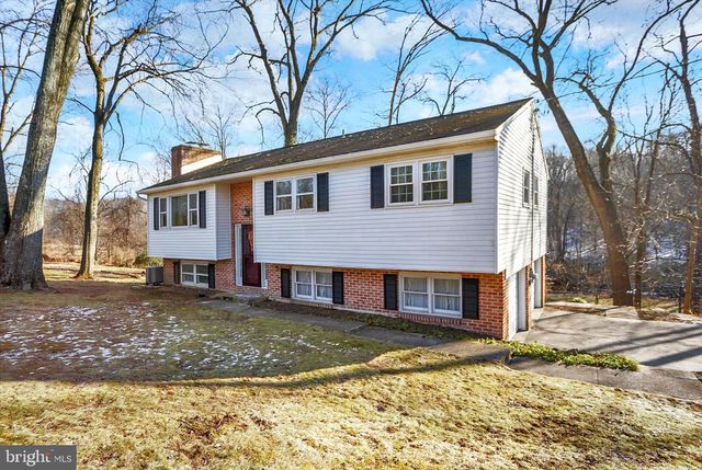 60 VISTA CIR, Etters, PA 17319