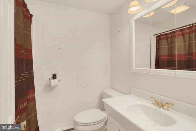 60 VISTA CIR, Etters, PA 17319