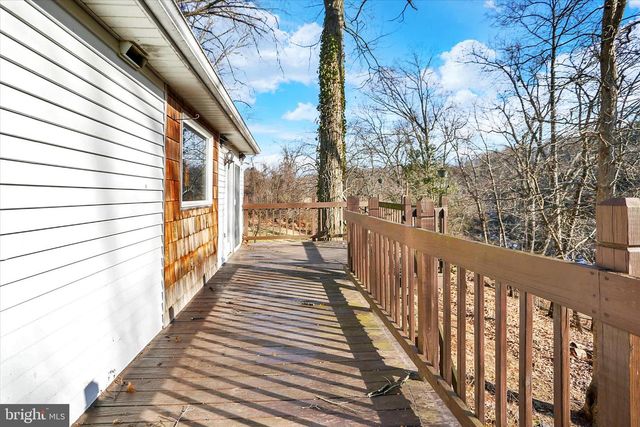 60 VISTA CIR, Etters, PA 17319