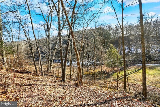 60 VISTA CIR, Etters, PA 17319