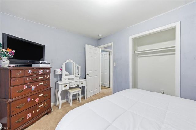 2910 Kilbride DR, Chesapeake, VA 23325