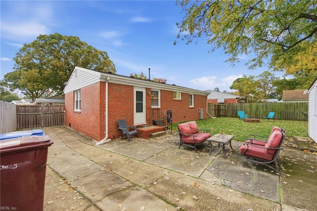 2910 Kilbride DR, Chesapeake, VA 23325