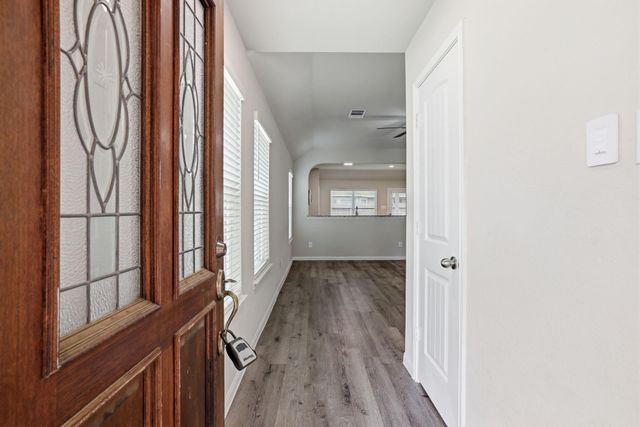 25387 Grotto Falls Lane, Porter, TX 77365