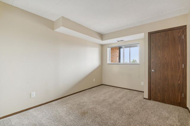 3320 Louisiana Avenue S 402, Saint Louis Park, MN 55426