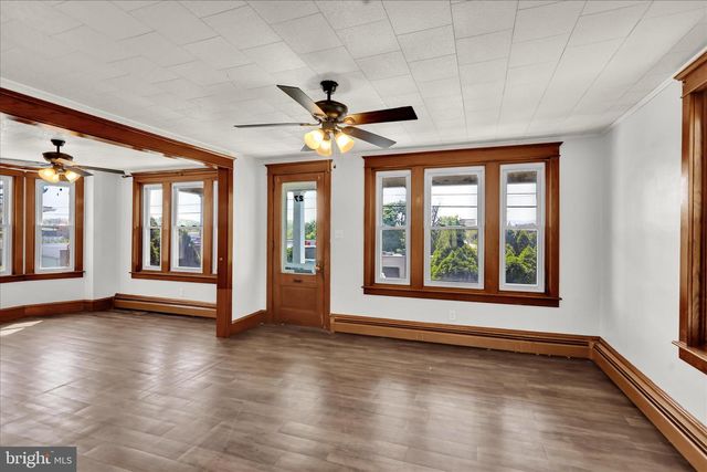 27 CHURCH ST, Hamburg, PA 19526