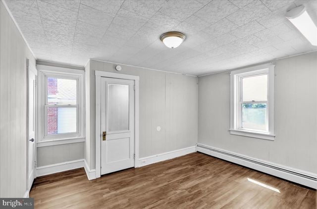 27 CHURCH ST, Hamburg, PA 19526
