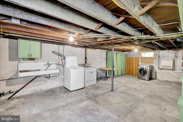 27 CHURCH ST, Hamburg, PA 19526