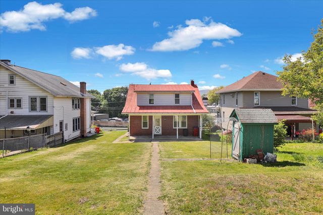 27 CHURCH ST, Hamburg, PA 19526