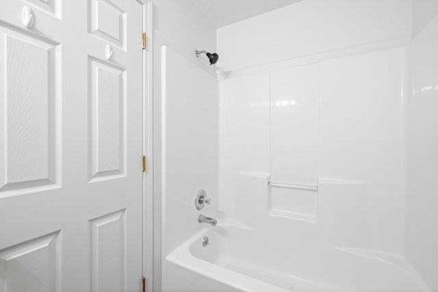 3240 Tower Dr Apt 3, Clarksville, TN 37042