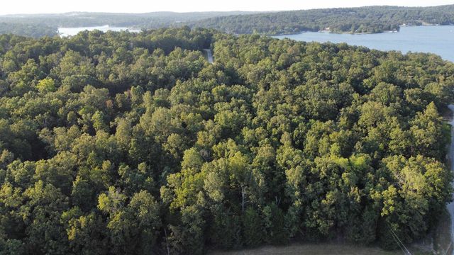 1205 Tri Lakes Drive, Horseshoe Bend, AR 72512