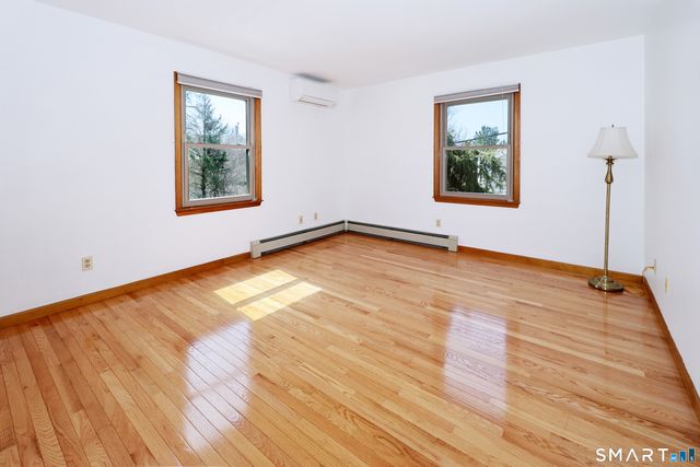 622,644 Melville Avenue, Fairfield, CT 06825