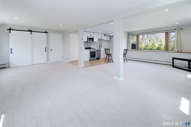 622,644 Melville Avenue, Fairfield, CT 06825