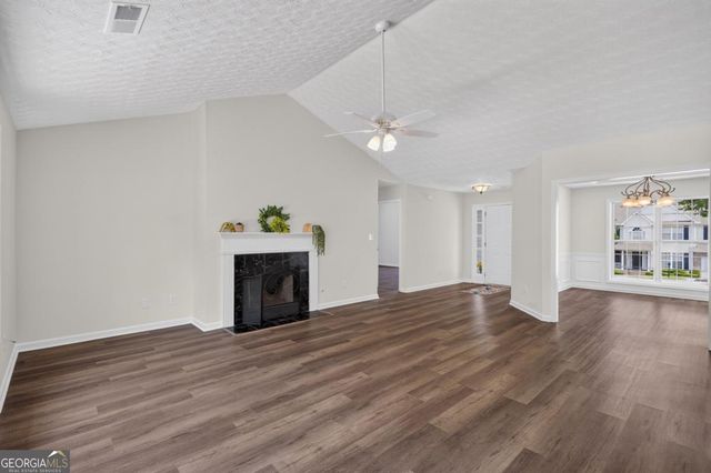 1451 Log Cabin Lane, Lawrenceville, GA 30045
