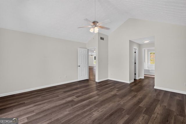 1451 Log Cabin Lane, Lawrenceville, GA 30045