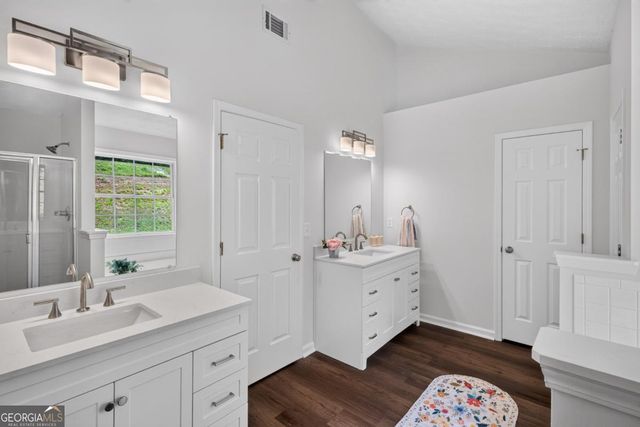 1451 Log Cabin Lane, Lawrenceville, GA 30045