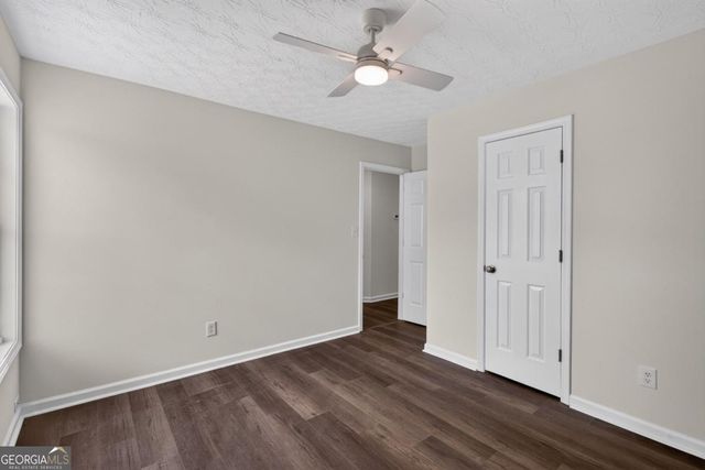 1451 Log Cabin Lane, Lawrenceville, GA 30045