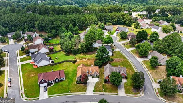 1451 Log Cabin Lane, Lawrenceville, GA 30045
