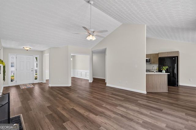 1451 Log Cabin Lane, Lawrenceville, GA 30045