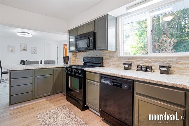 408 Elmdale Street, Grand Rapids, MI 49525
