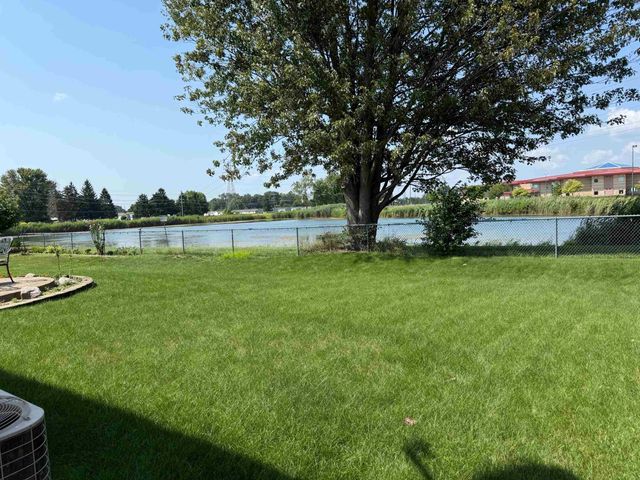 47177 Pamela Drive, Macomb Twp, MI 48044