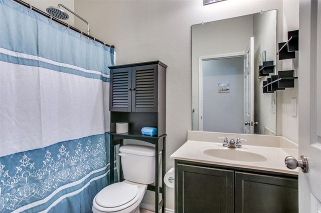 2400 Gelbray Place, Fort Worth, TX 76131