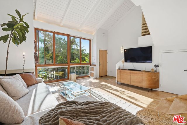 605 Strand Street, Santa Monica, CA 90405