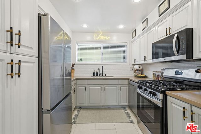 605 Strand Street, Santa Monica, CA 90405