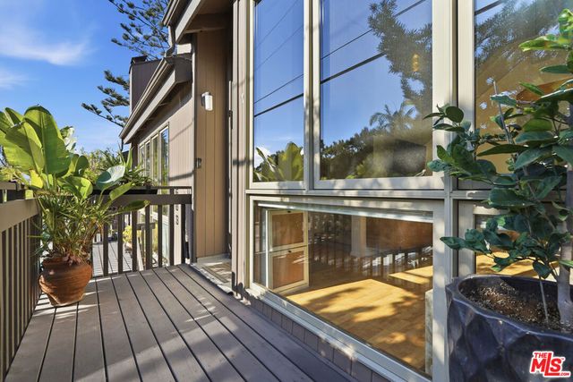 605 Strand Street, Santa Monica, CA 90405