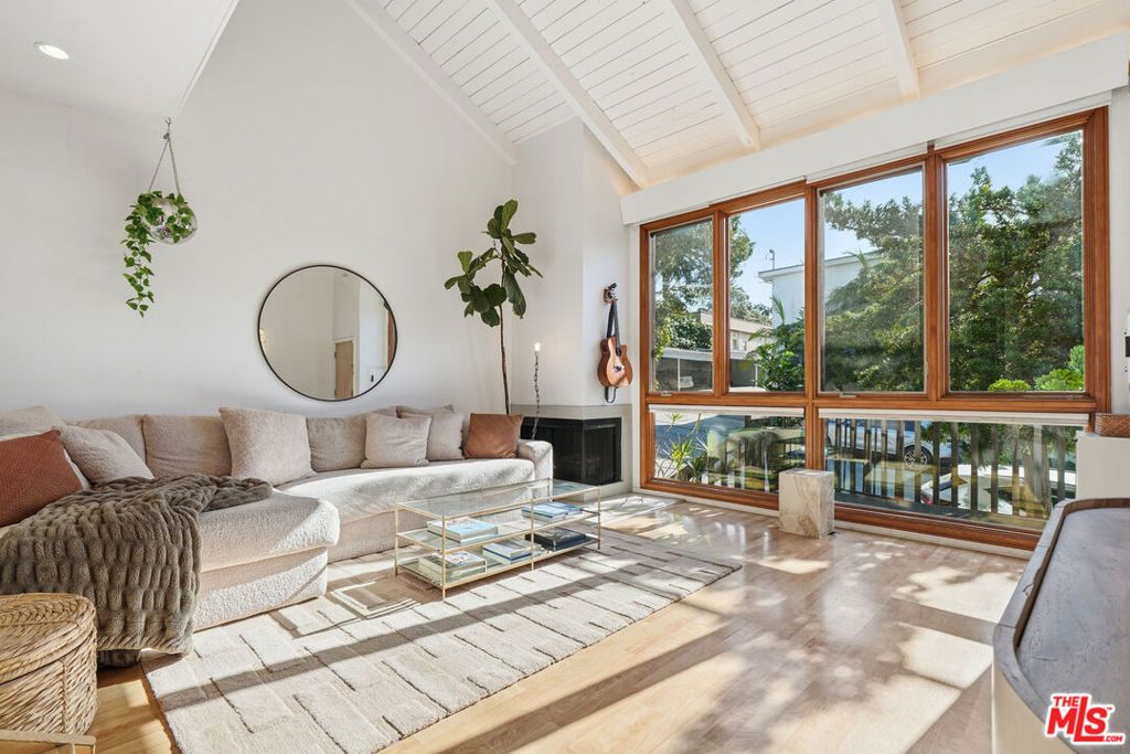 605 Strand Street, Santa Monica, CA 90405