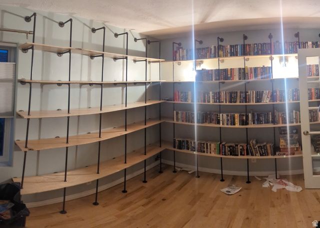 2140 E CRYSTAL AVE, Salt Lake City, UT 84109