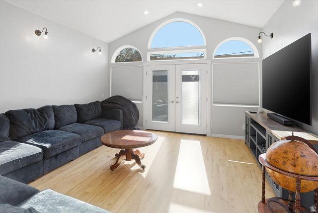 2140 E CRYSTAL AVE, Salt Lake City, UT 84109