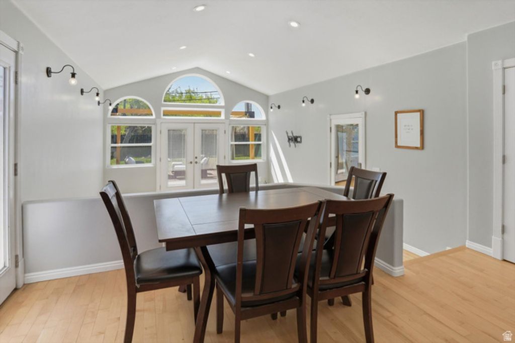 Image 18 of property listing at 2140 E CRYSTAL AVE, Salt Lake City, UT 84109
