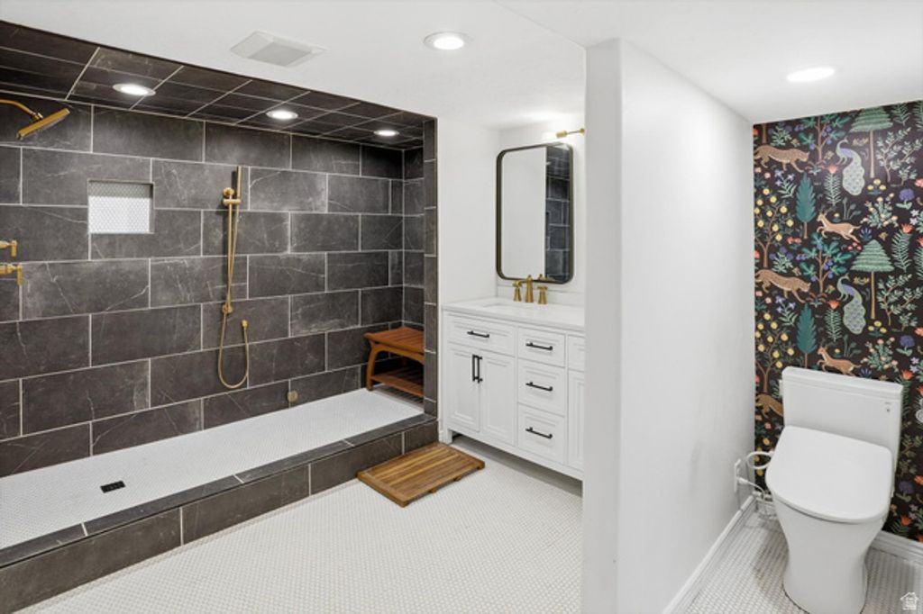 Image 30 of property listing at 2140 E CRYSTAL AVE, Salt Lake City, UT 84109