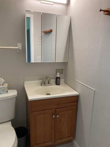 5725 80TH STREET N 404, St Petersburg, FL 33709