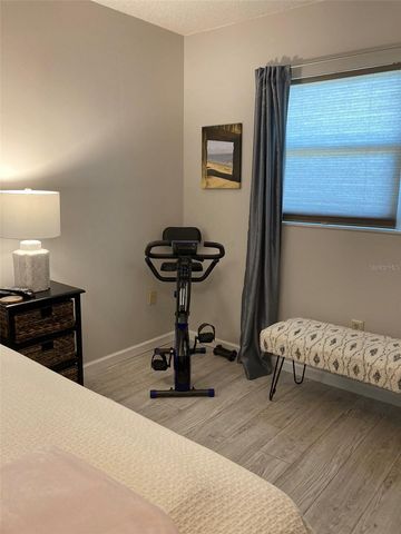 5725 80TH STREET N 404, St Petersburg, FL 33709