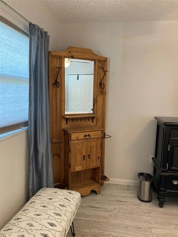 5725 80TH STREET N 404, St Petersburg, FL 33709