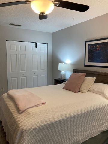 5725 80TH STREET N 404, St Petersburg, FL 33709