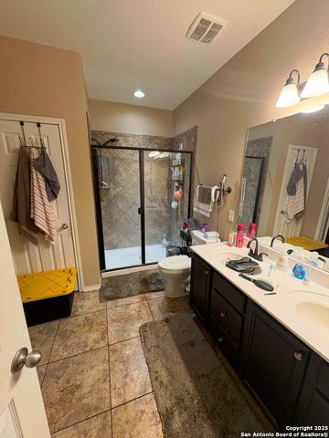 1302 plaza lake, San Antonio, TX 78245