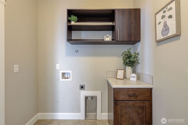 415 SW R Street, Quincy, WA 98848