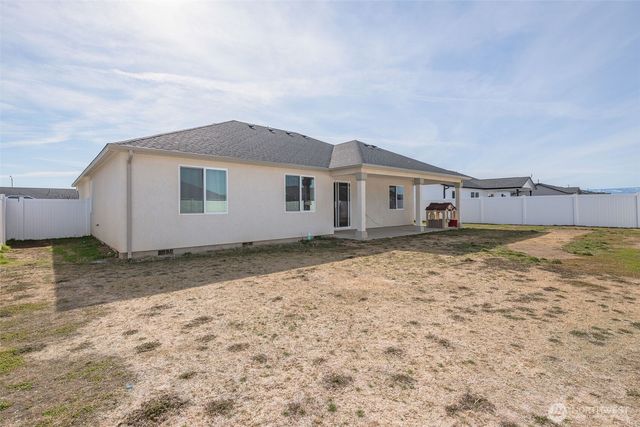 415 SW R Street, Quincy, WA 98848