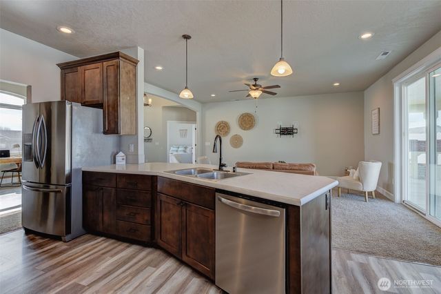 415 SW R Street, Quincy, WA 98848